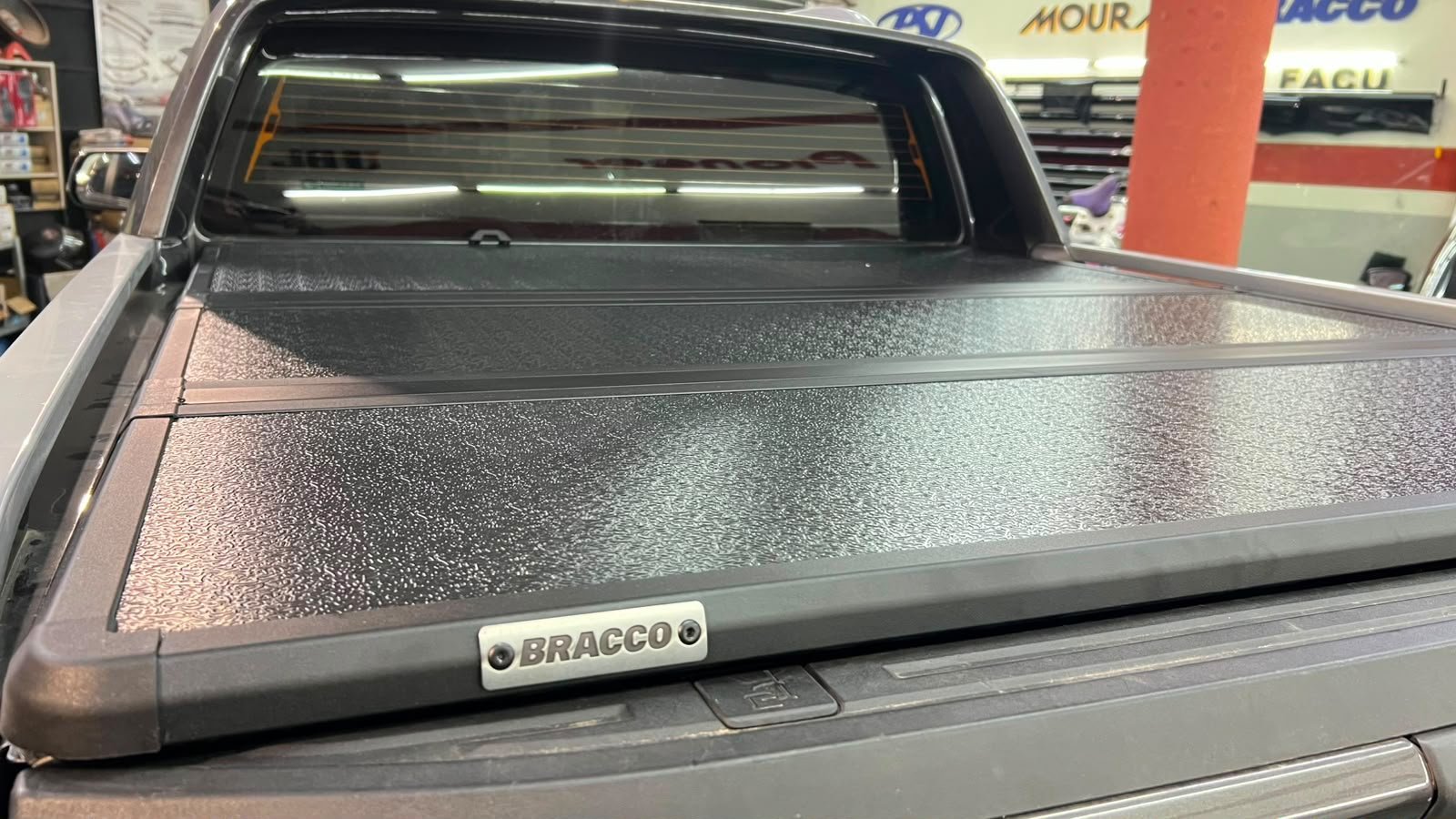 Tapa rígida BRACCO colocada en Ford Ranger